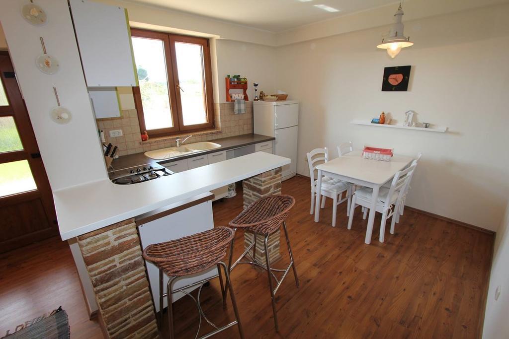 Apartment Dusanka Fažana Eksteriør bilde